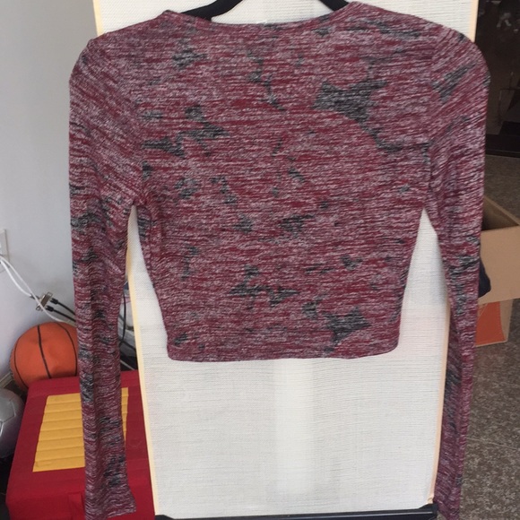 Aritzia long Sleeve Cropped Top - Picture 2 of 3
